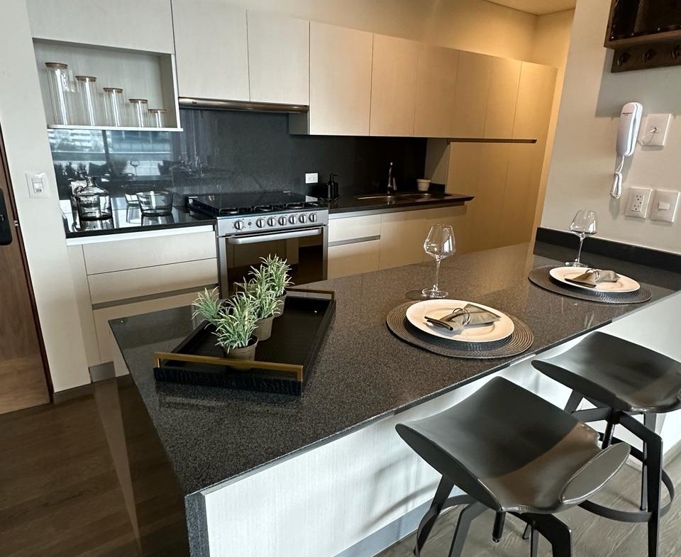 960